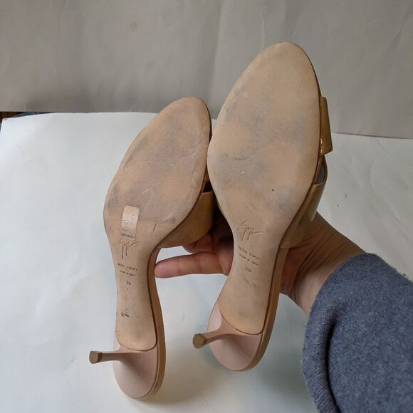 GUISEPPE Zanotti sandals size 9(39) in EUC - Picture 6 of 6